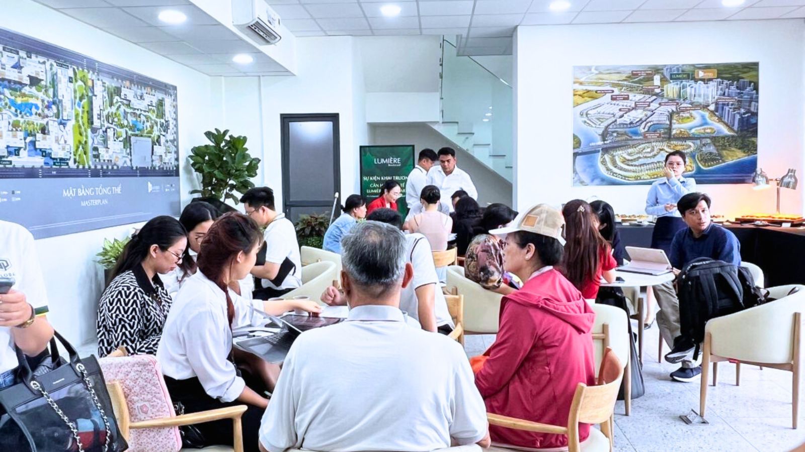 Nhà đầu tư và khách hàng luôn rất quan tâm căn hộ Vinhomes Grand Park